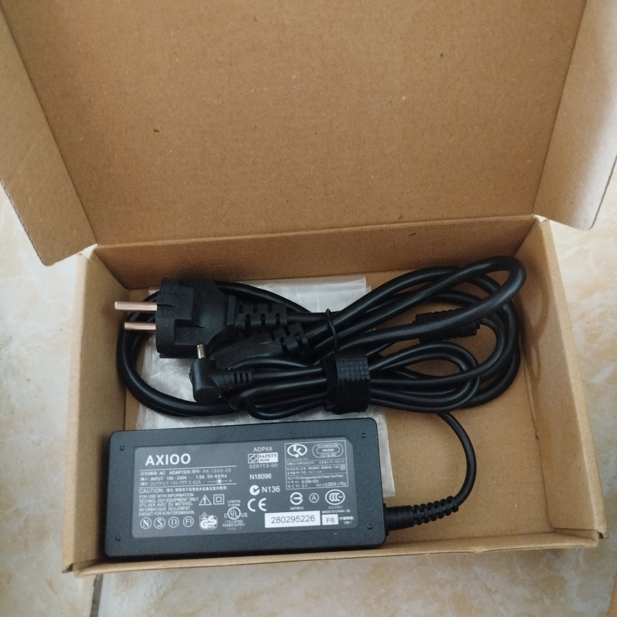 Cas leptop axio