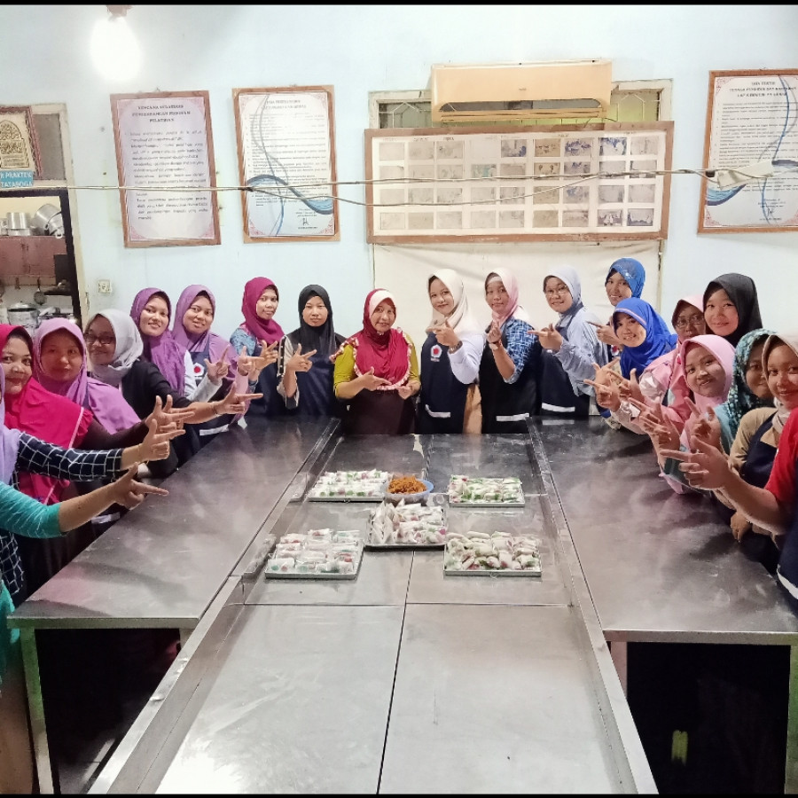 Paket Bahan 8 -12 Resep kuliner kreatif kreasi kue kekinian - depan