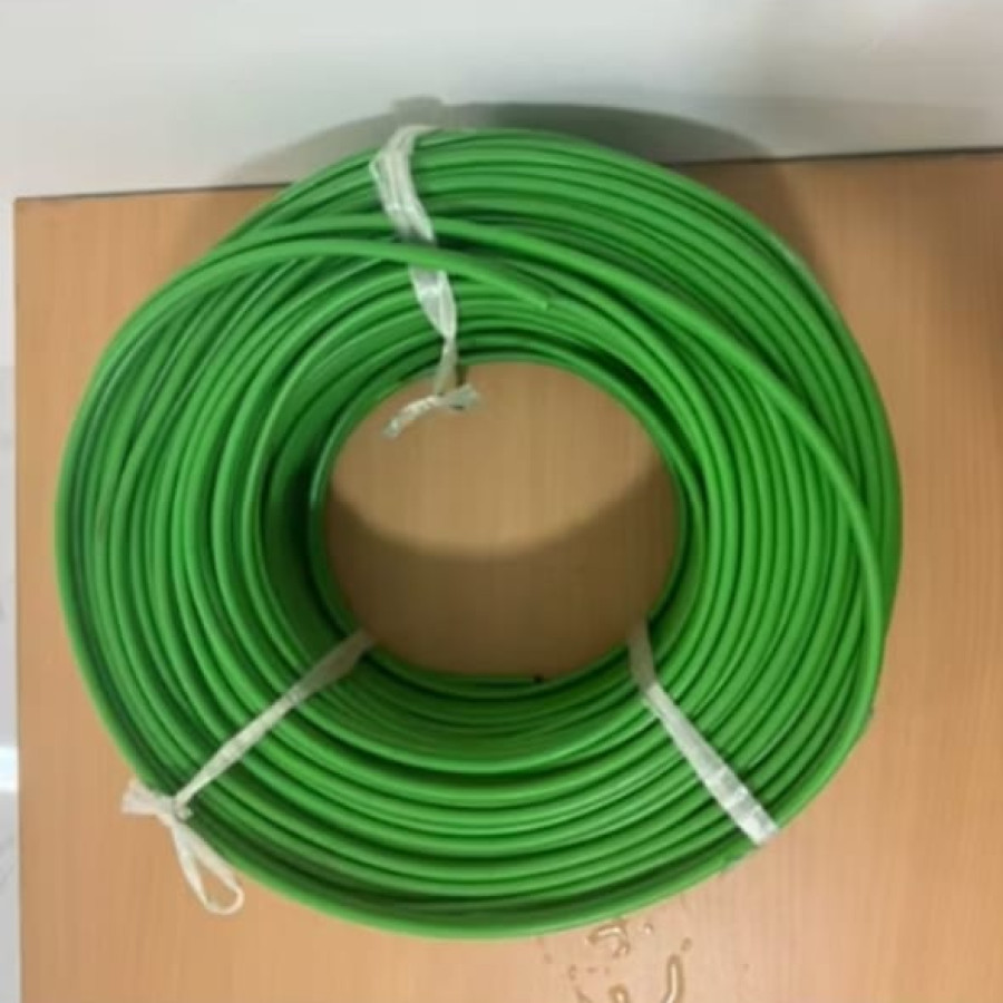 kabel panel surya 1 x 4 - depan