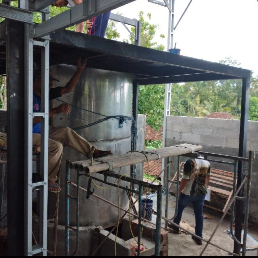 PERLENGKAPAN PENYULINGAN KAYU PUTIH - depan