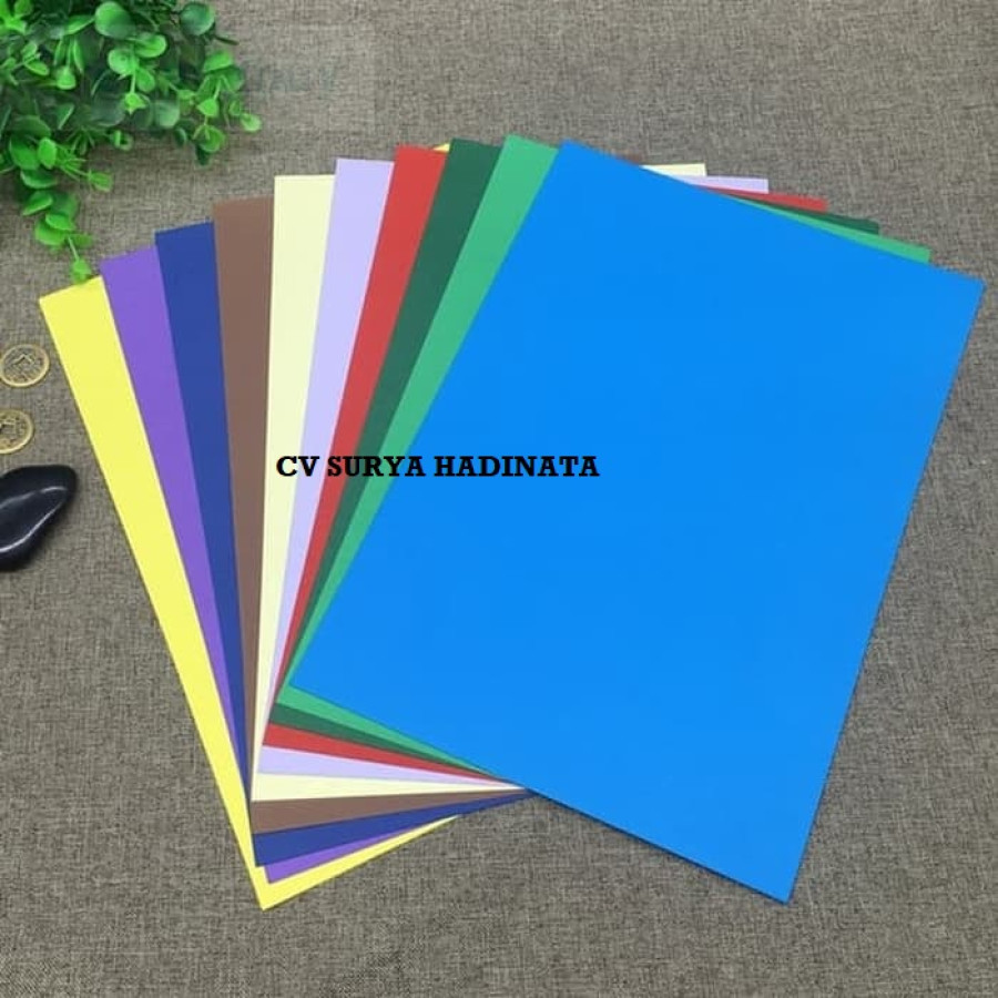 KERTAS COVER WARNA TUA (HIJAU,MERAH,BIRU TUA)