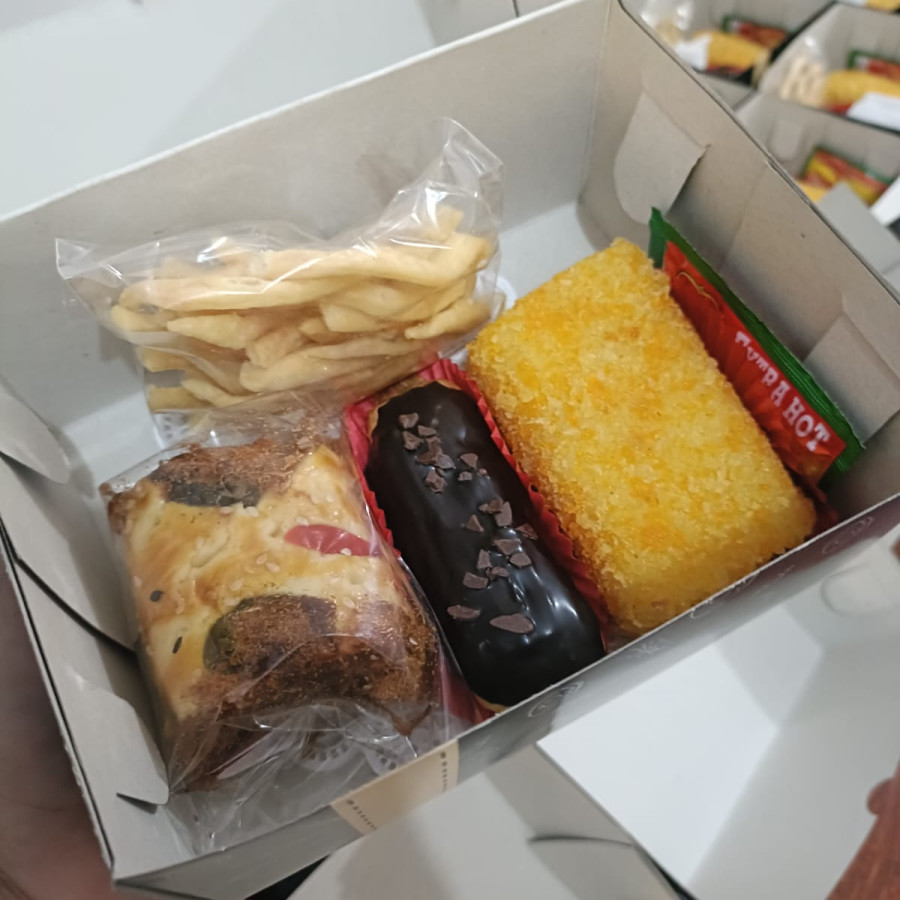 Snack box dan kletikan