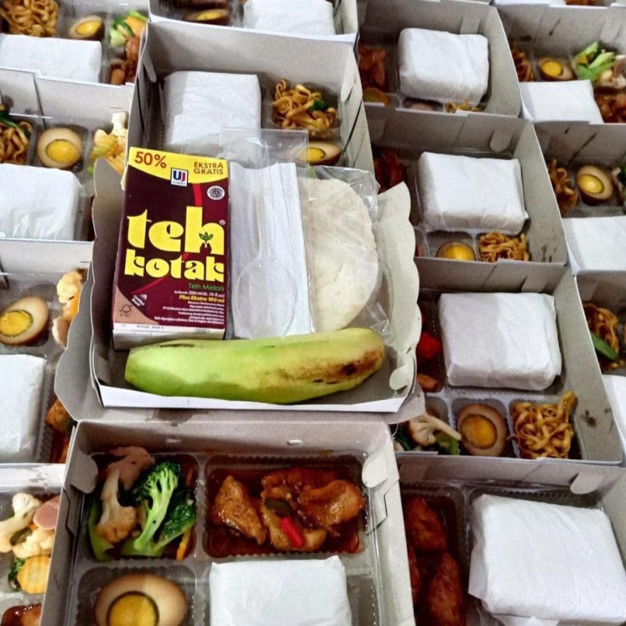 NASI KOTAK