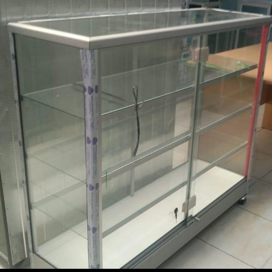 Lemari Etalase 50x110