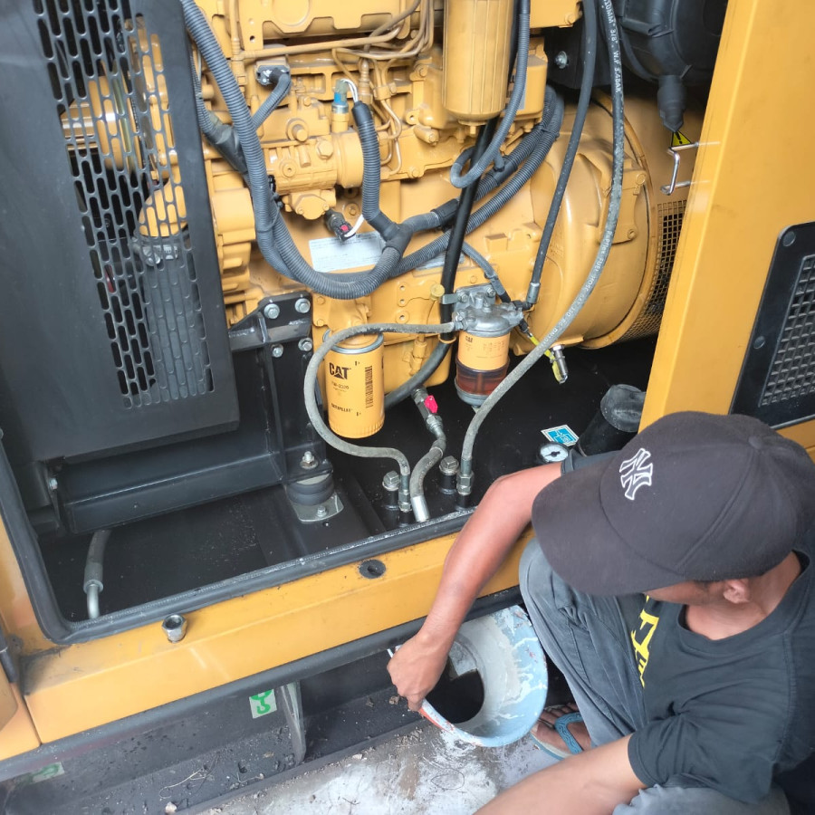 Jasa Service/pemeliharaan Mesin Genset - utama
