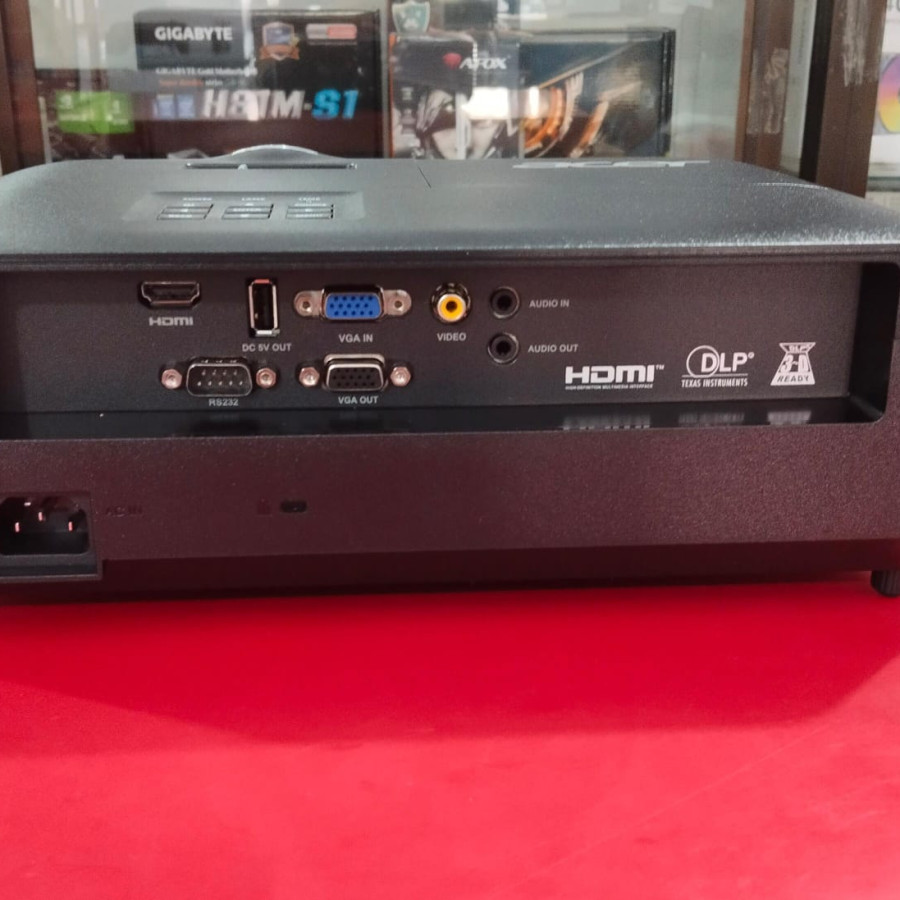 Projector ACER X1 DLP XGA 4000 Lumens HDMI D-Sub - Proyektor ACER X 1 - depan