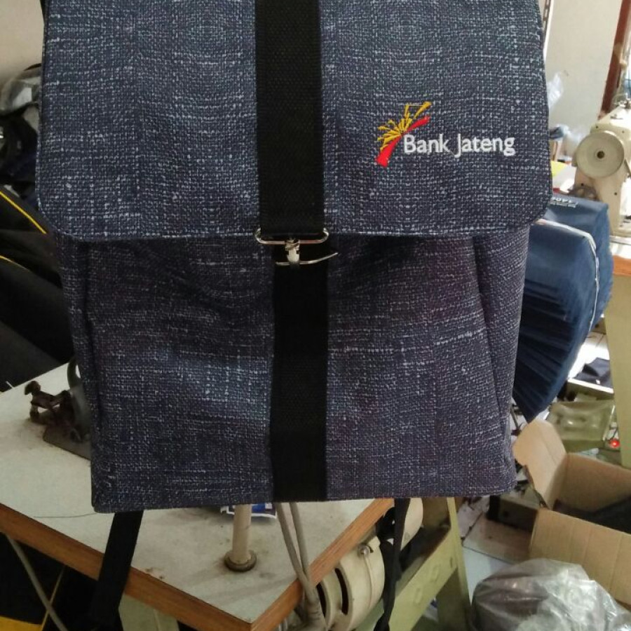 Perlengkapan Peserta (tas, bloknote, bolpoint) - utama