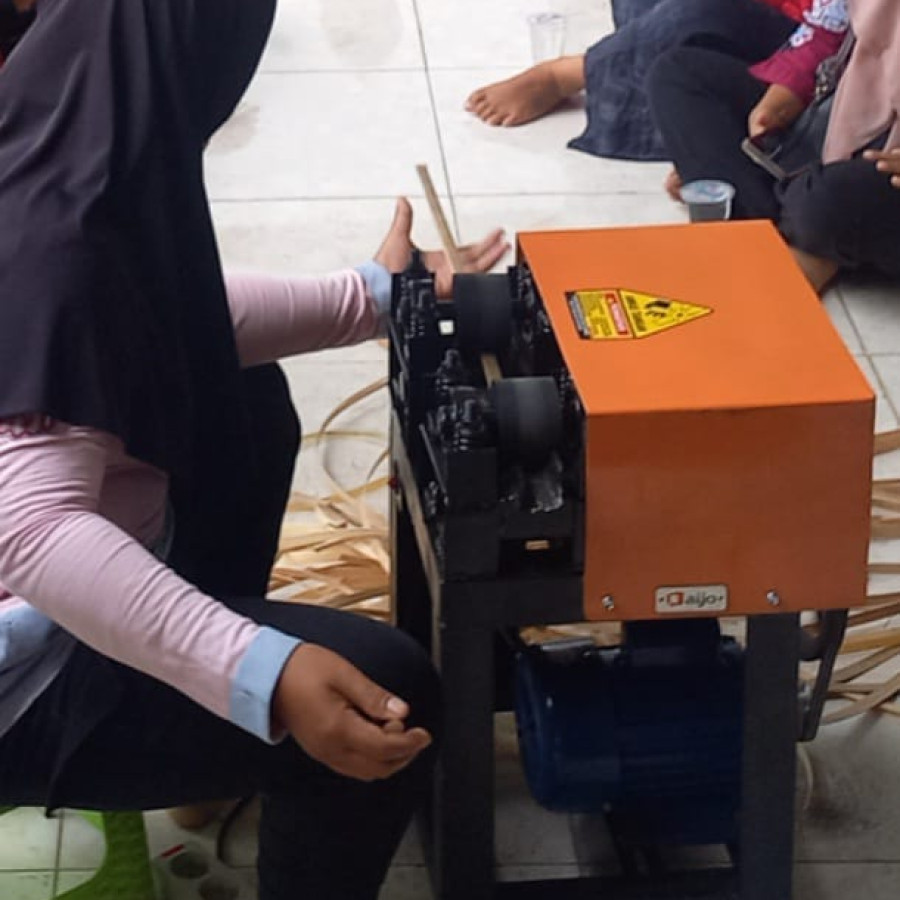 Mesin Irat Bambu - detail