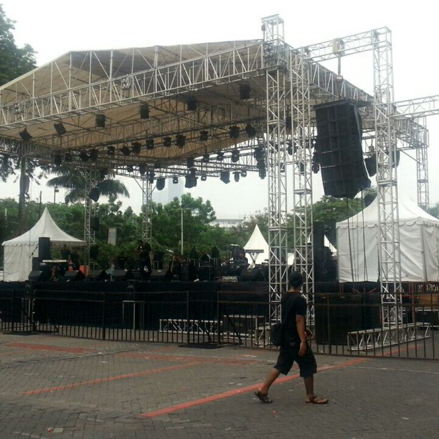 PANGGUNG 20X10 - utama