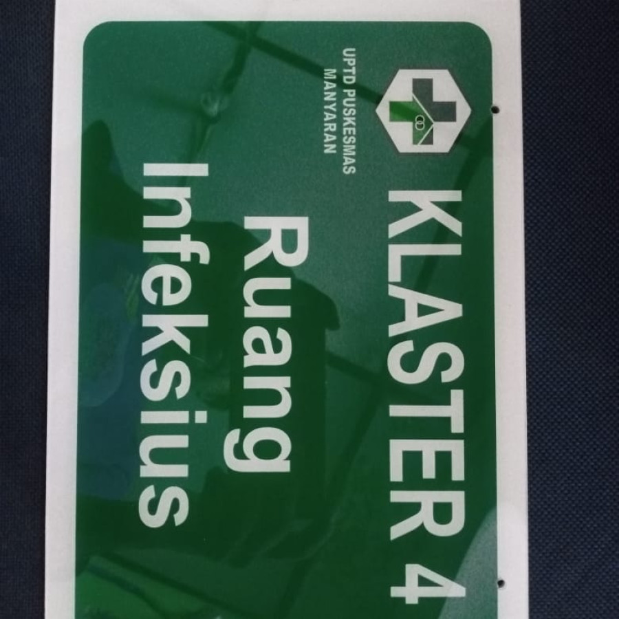 Papan Nama Akrilik
