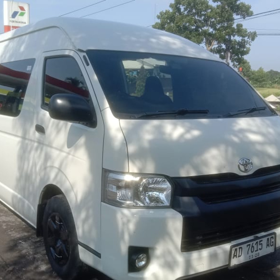 Sewa Kendaraan Hiace 1 Hari