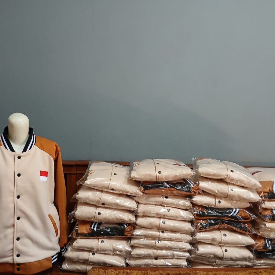 Jaket Varsity Full Bordir Costum - depan