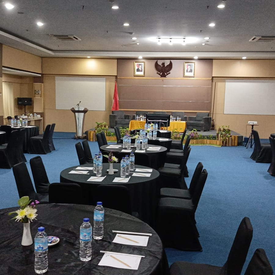 Sewa Ruang Meeting dan Tambahan Fasilitas - utama