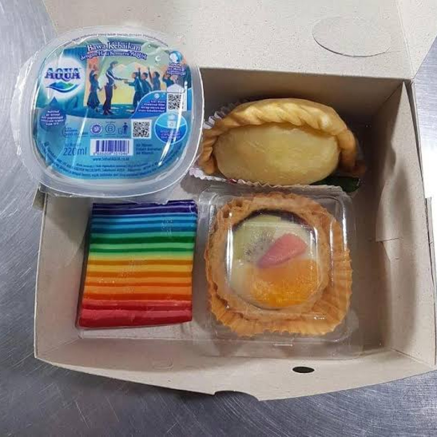 Kue isi 3 termasuk minum - depan