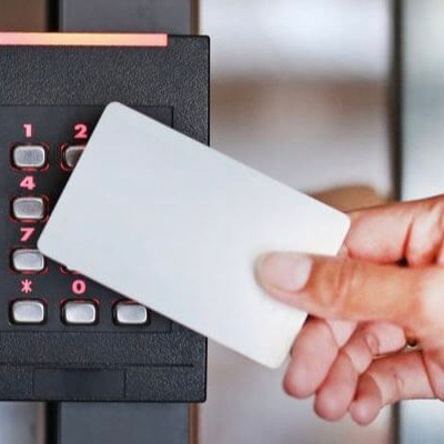 Jasa Pasang Mesin akses kontrol  dan door lock - utama