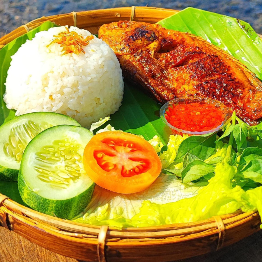 Nasi Nila Bakar - samping