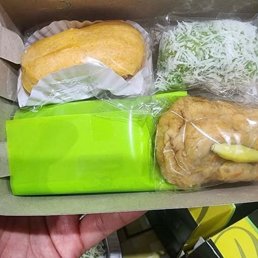 SNACK KARDUS D - depan