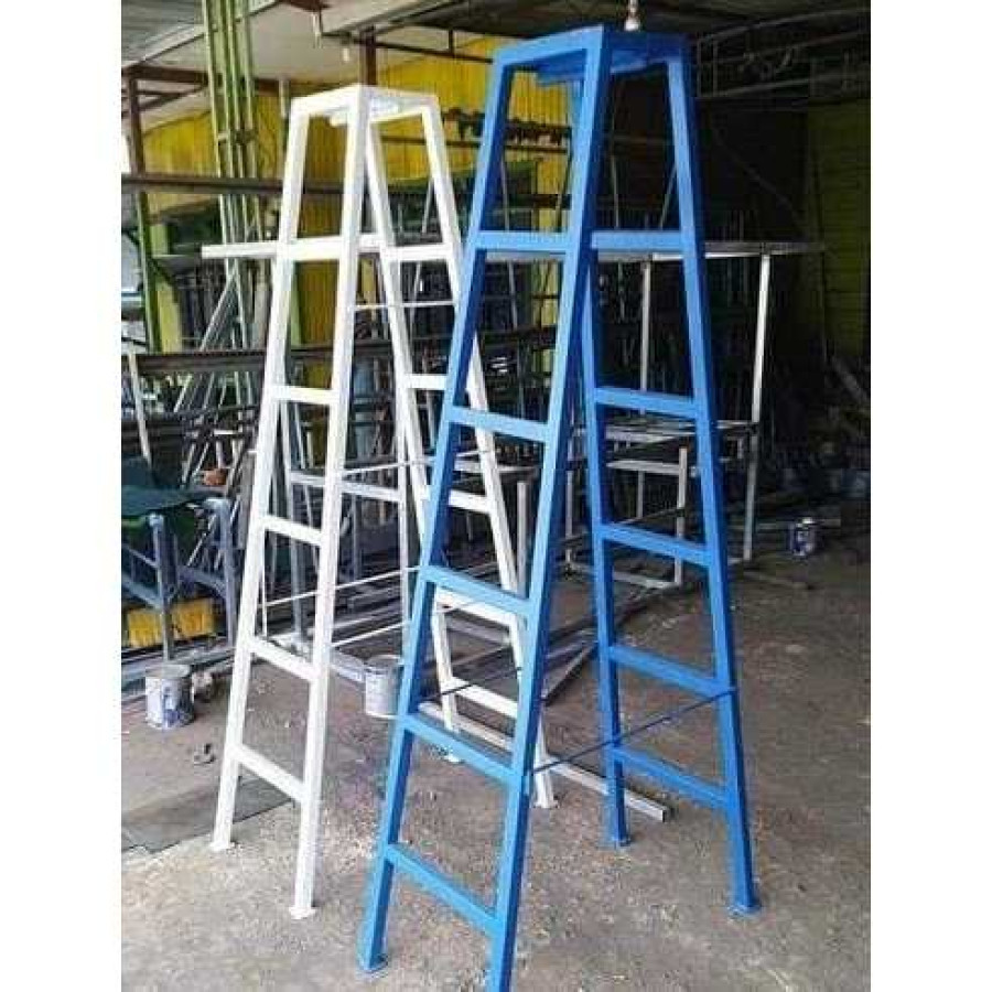 Tangga Besi Hollow Lipat (4 roda)