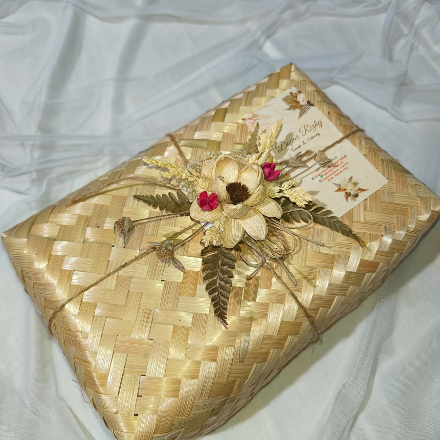Nasi Box Bahan Pangan Lokal - samping