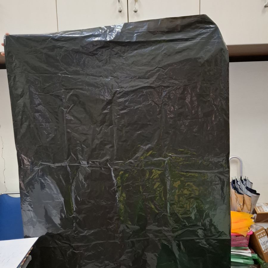 Plastik Sampah Umum Besar (L) PE. 80 cm x 100 cm x 0,035 mm
