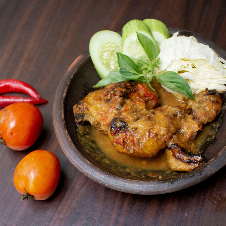 Paket Nasi Ayam Bakar Kuah Santan