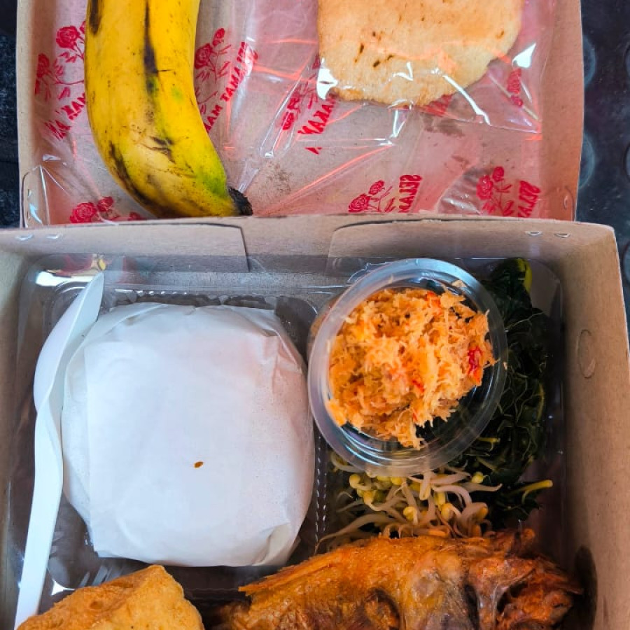 Nasi box bengawan - depan