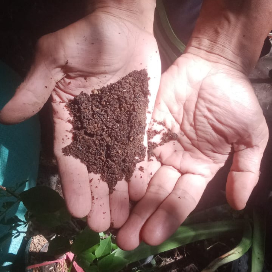 Pupuk Organik Per Kilo - depan