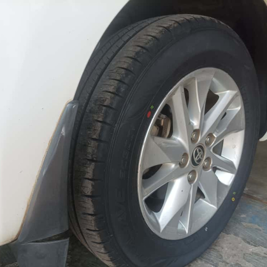 Ban Dunlop 195/60 R16 89H Enasave EC300 - depan
