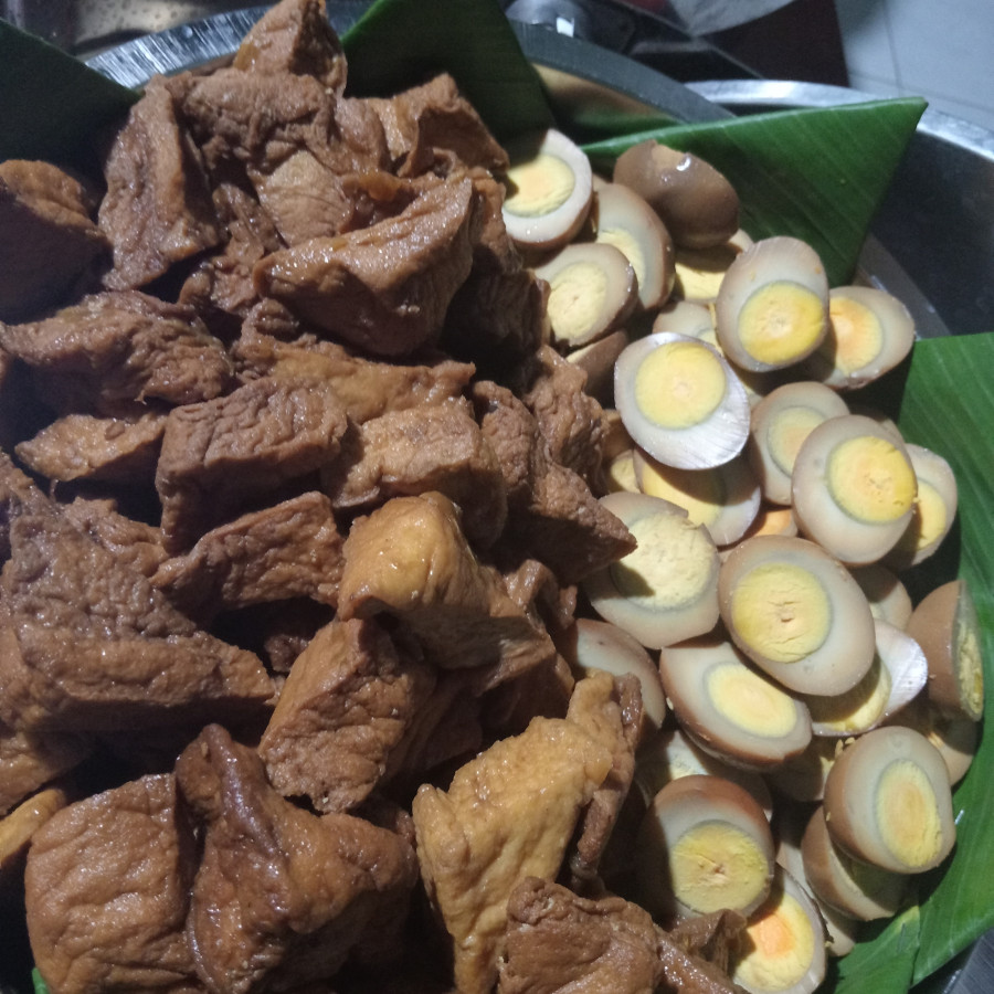 Nasi Gudeg Komplit 28000 - samping