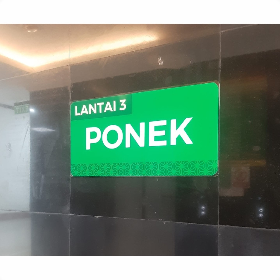 AKRILIK SIGN NAMA RUANG + JASA PASANG - depan