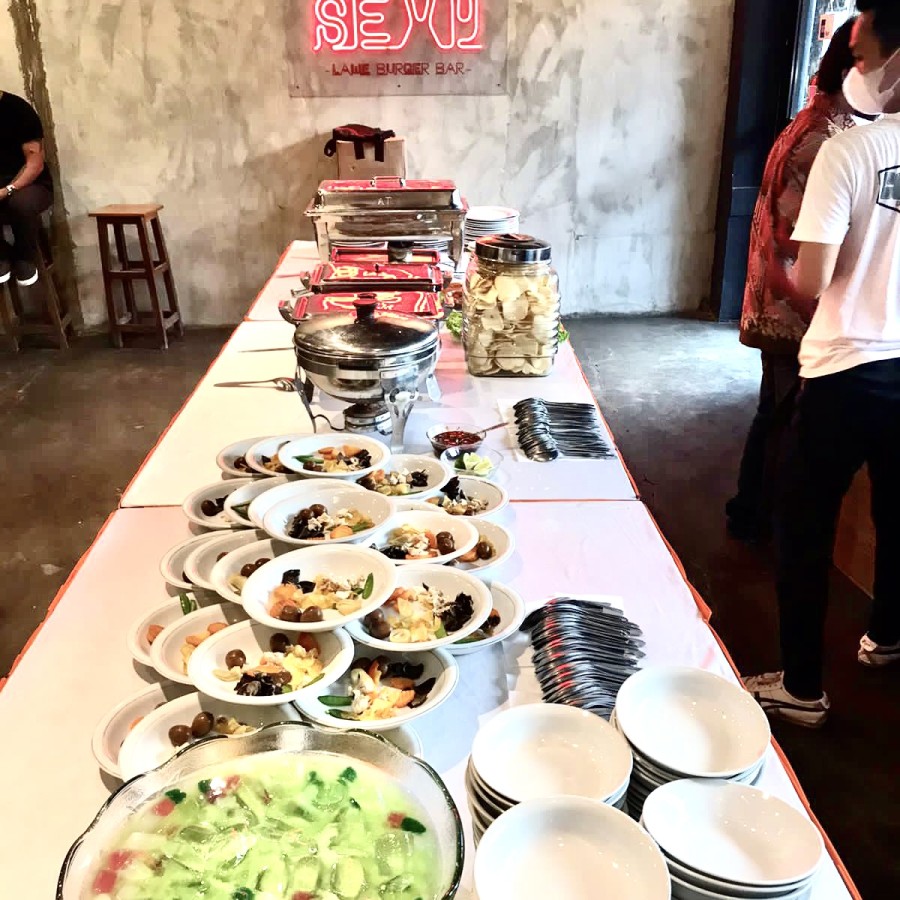 Menu Prasmanan - depan