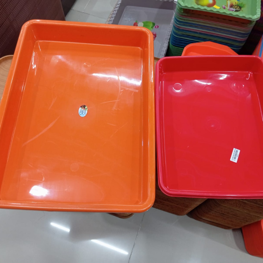 Nampan Plastik - samping
