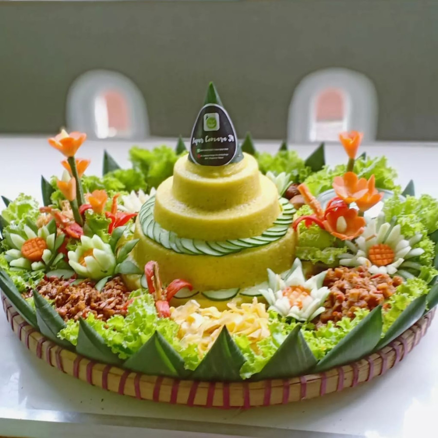 Nasi Tumpeng - depan