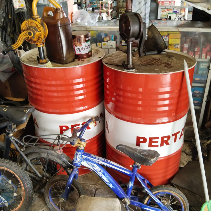 Oli Pelumas SAE 40 - depan