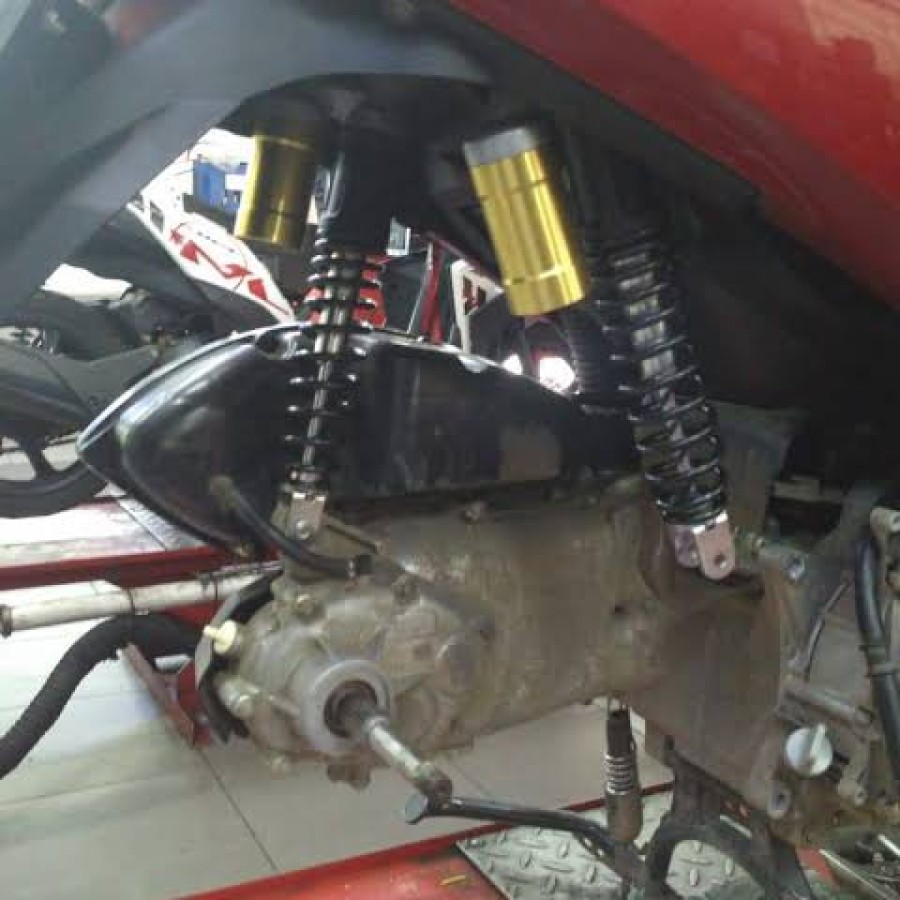 Jasa pasang shock belakang nmax