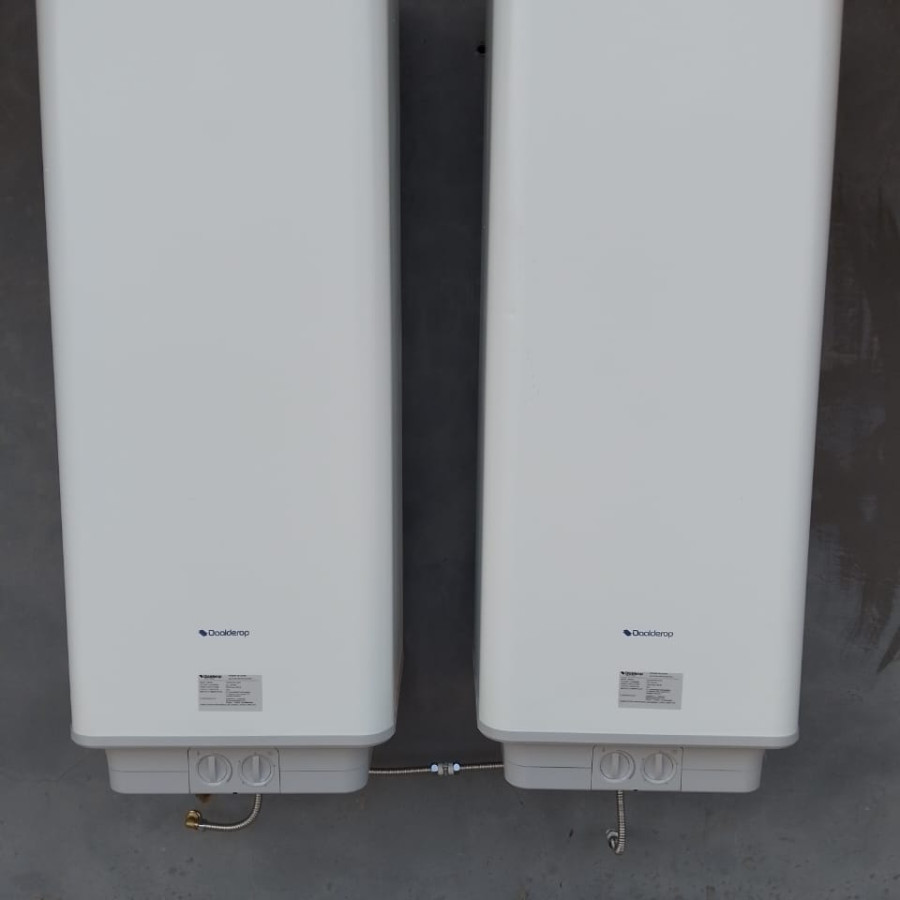 Penggantian water heater dan perbaikan instalasi air panas
