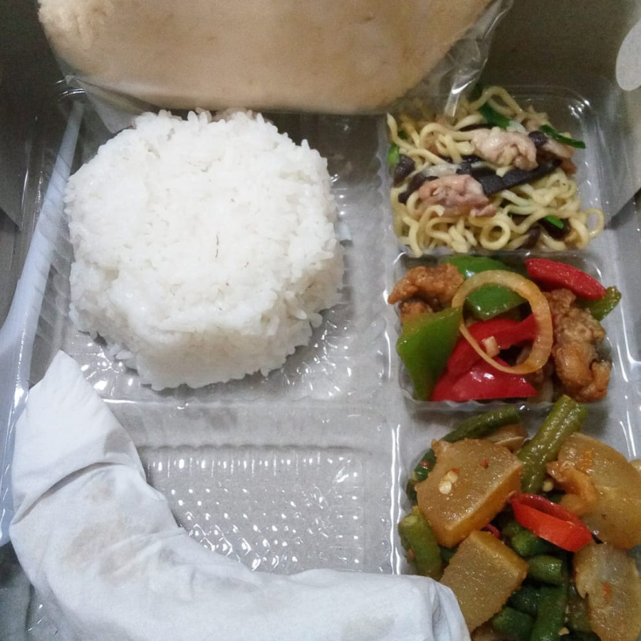 Nasi Kotak Daging