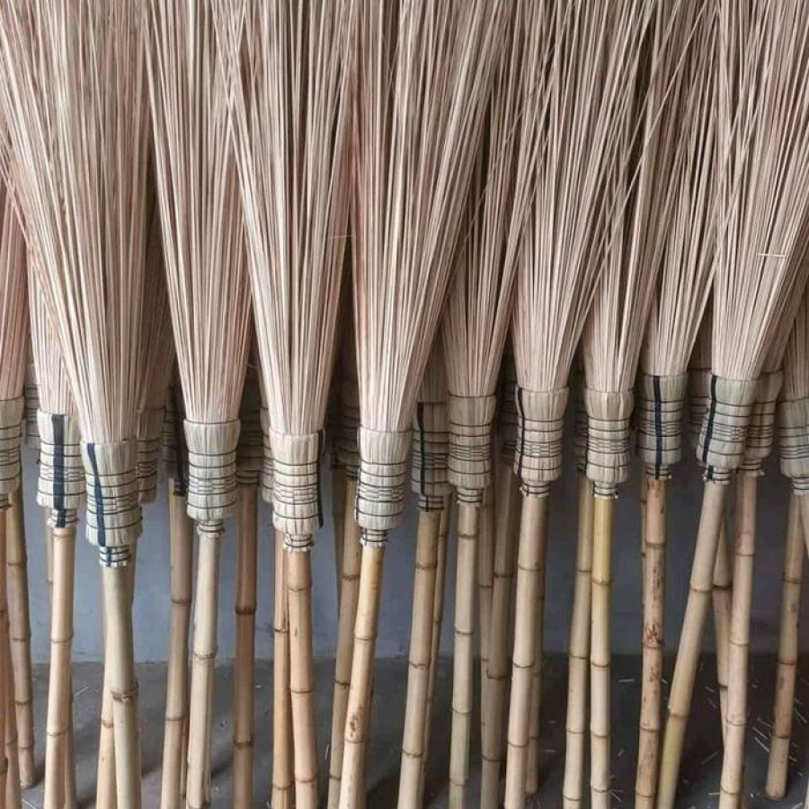 Sapu Lidi Gagang bambu