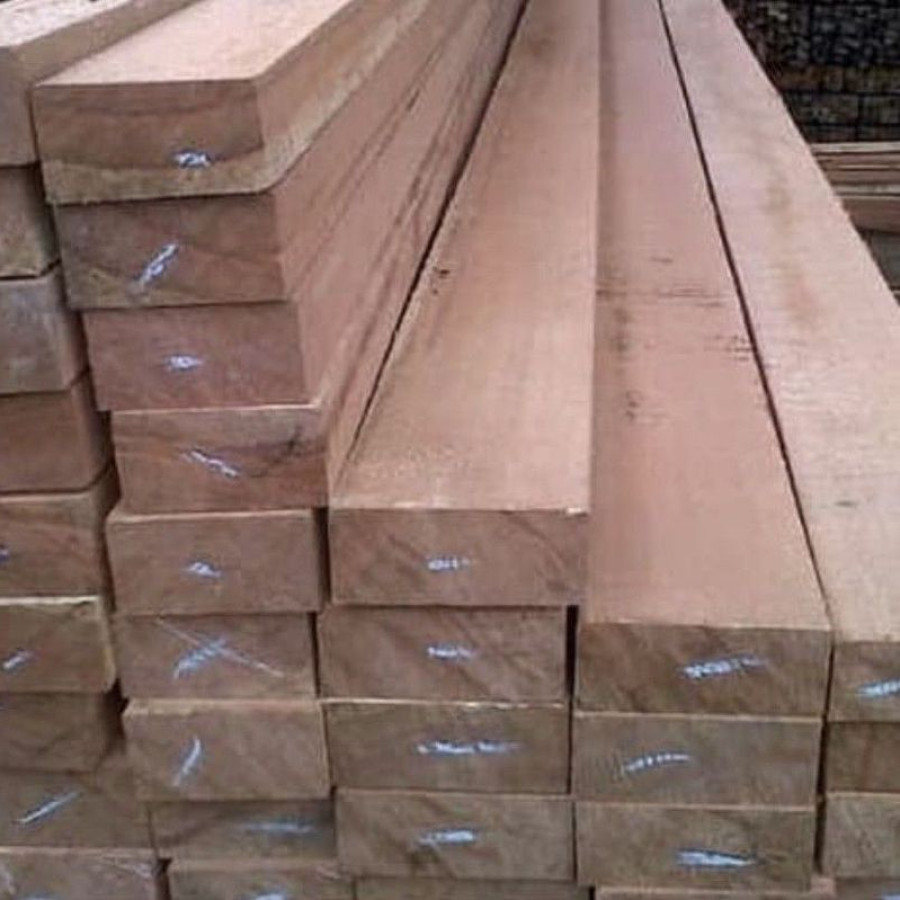 Balok Kayu Kelas II