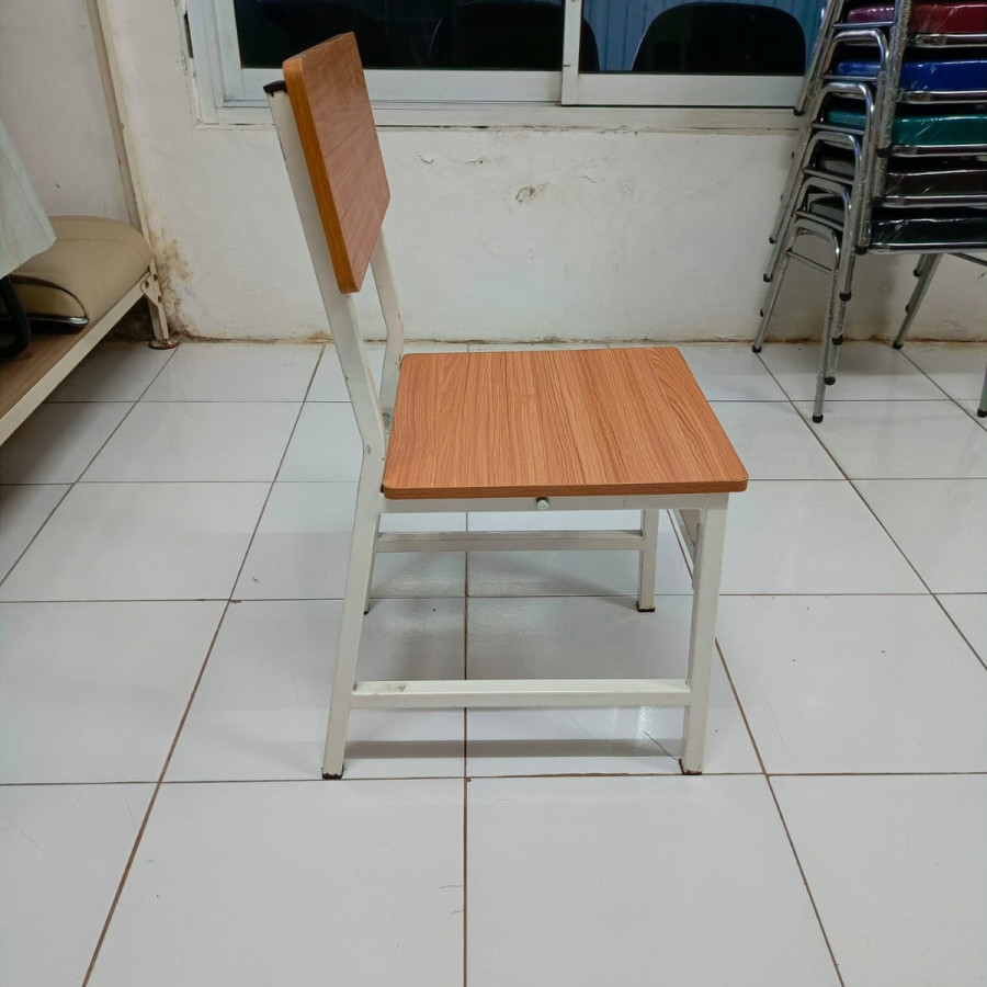 Kursi Siswa - depan
