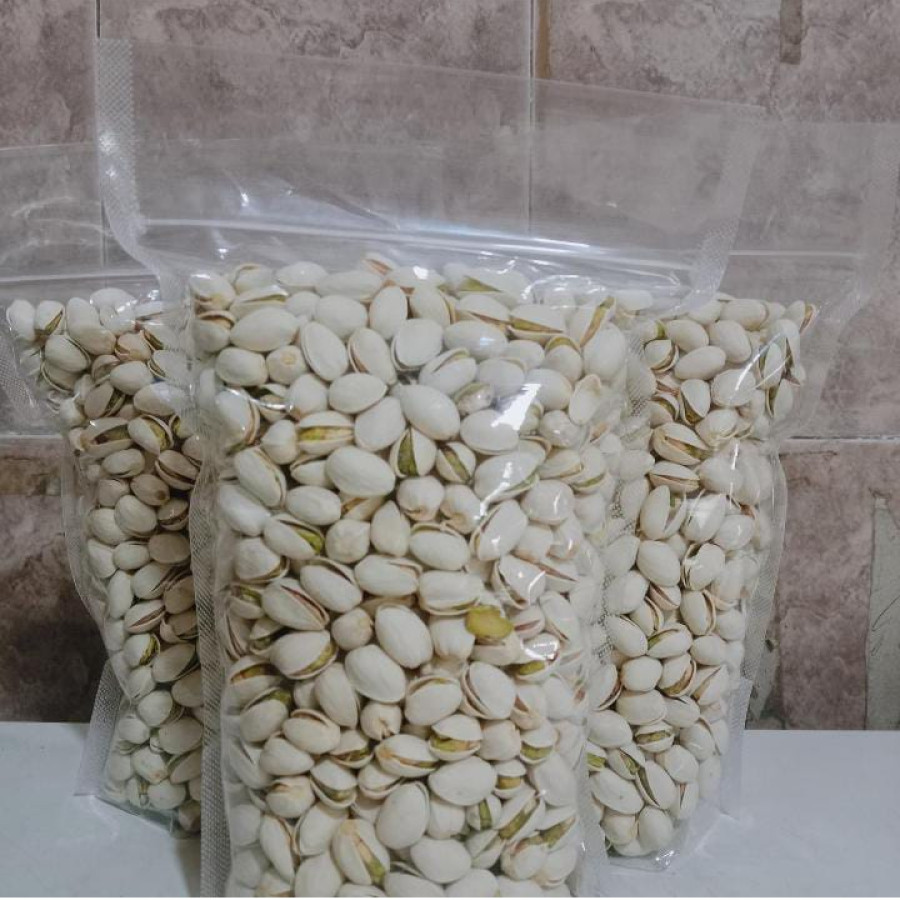 Kacang Pistachio/Fustuk - depan