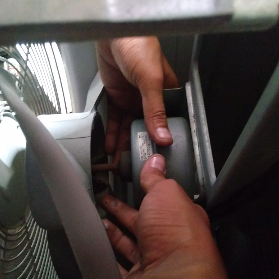 Jasa Penggantian Motor Fan Outdoor AC Split - utama