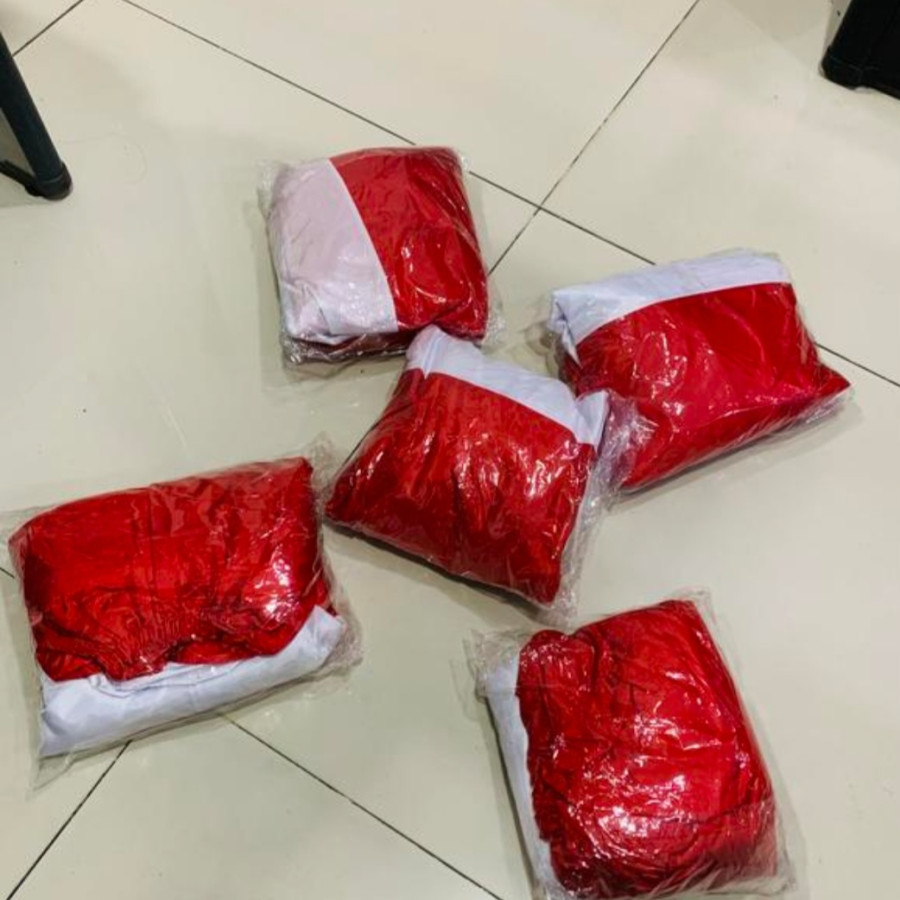 Bendera Panjang Merah Putih Rempel