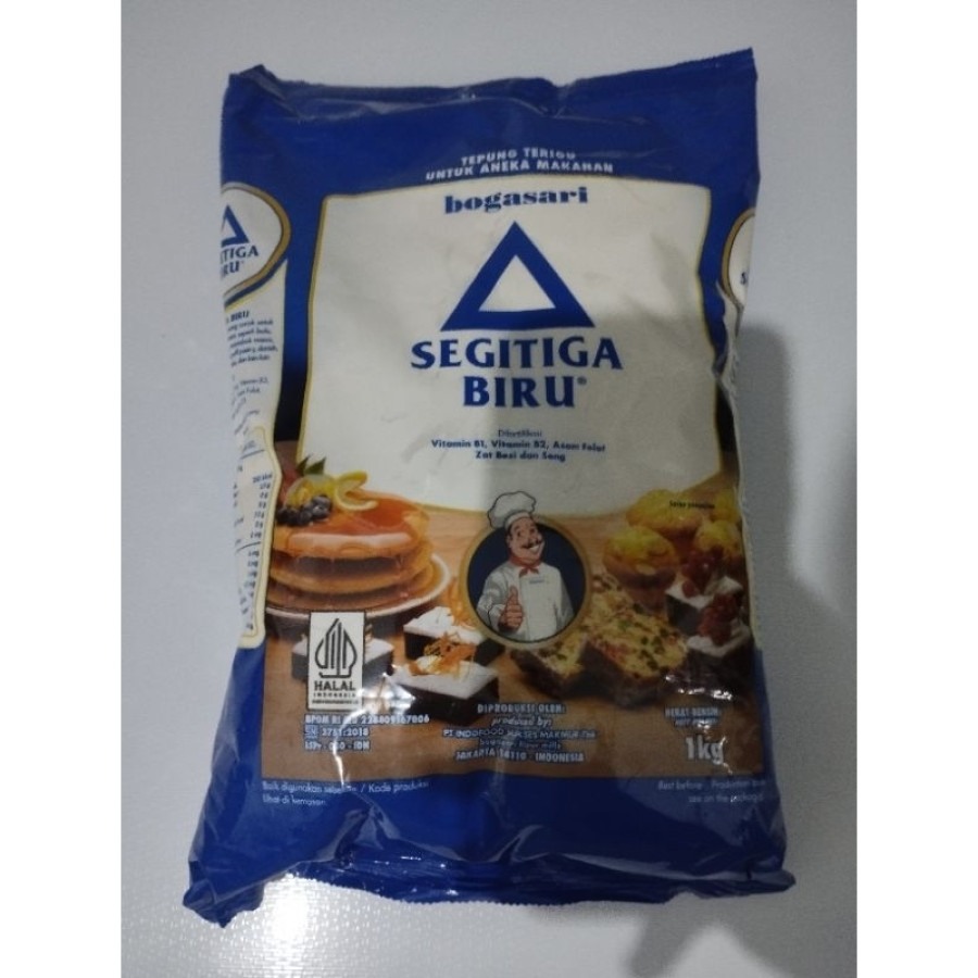 Tepung Terigu 1 kg Segitiga Biru