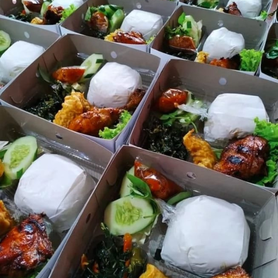 Paket Nasi Ayam Lalapan - utama