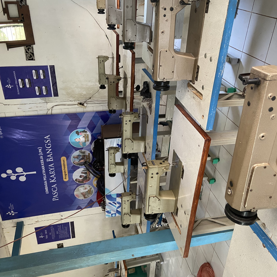 PELATIHAN OPERATOR GARMEN (80jp) - samping