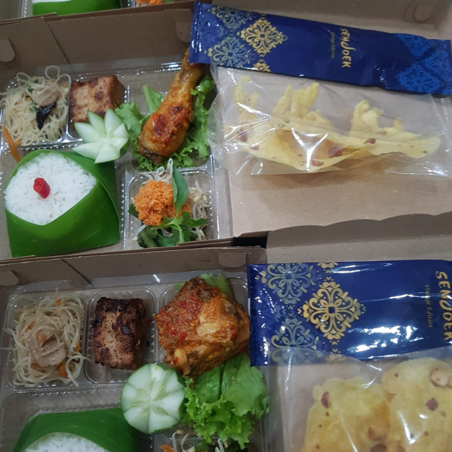 nasi kotak - utama