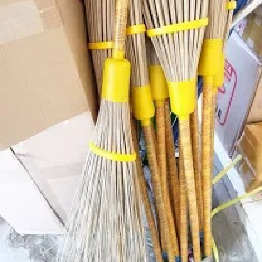 Sapu Lidi Gagang Besar/ jumbo