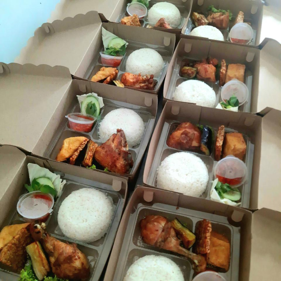 PAKET MAKANAN NASI KOTAK DAN PRASMANAN - utama