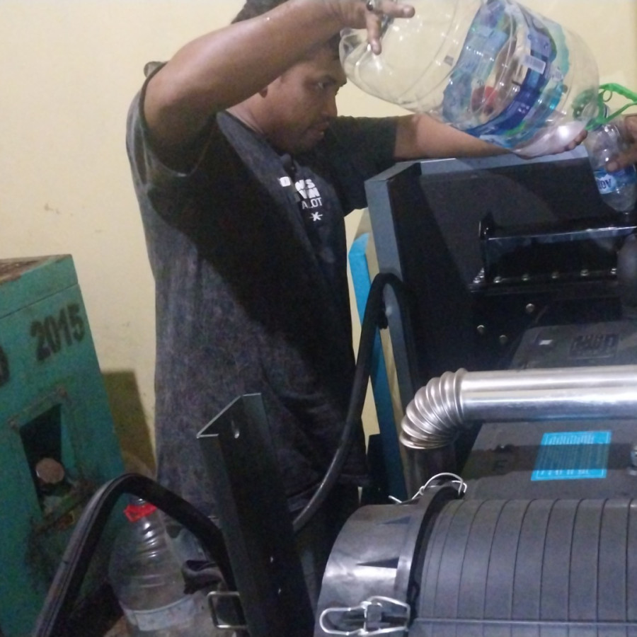 Genset Emerald VG-40-ES 40 Kva, 1 Phase, + Instalasi - depan
